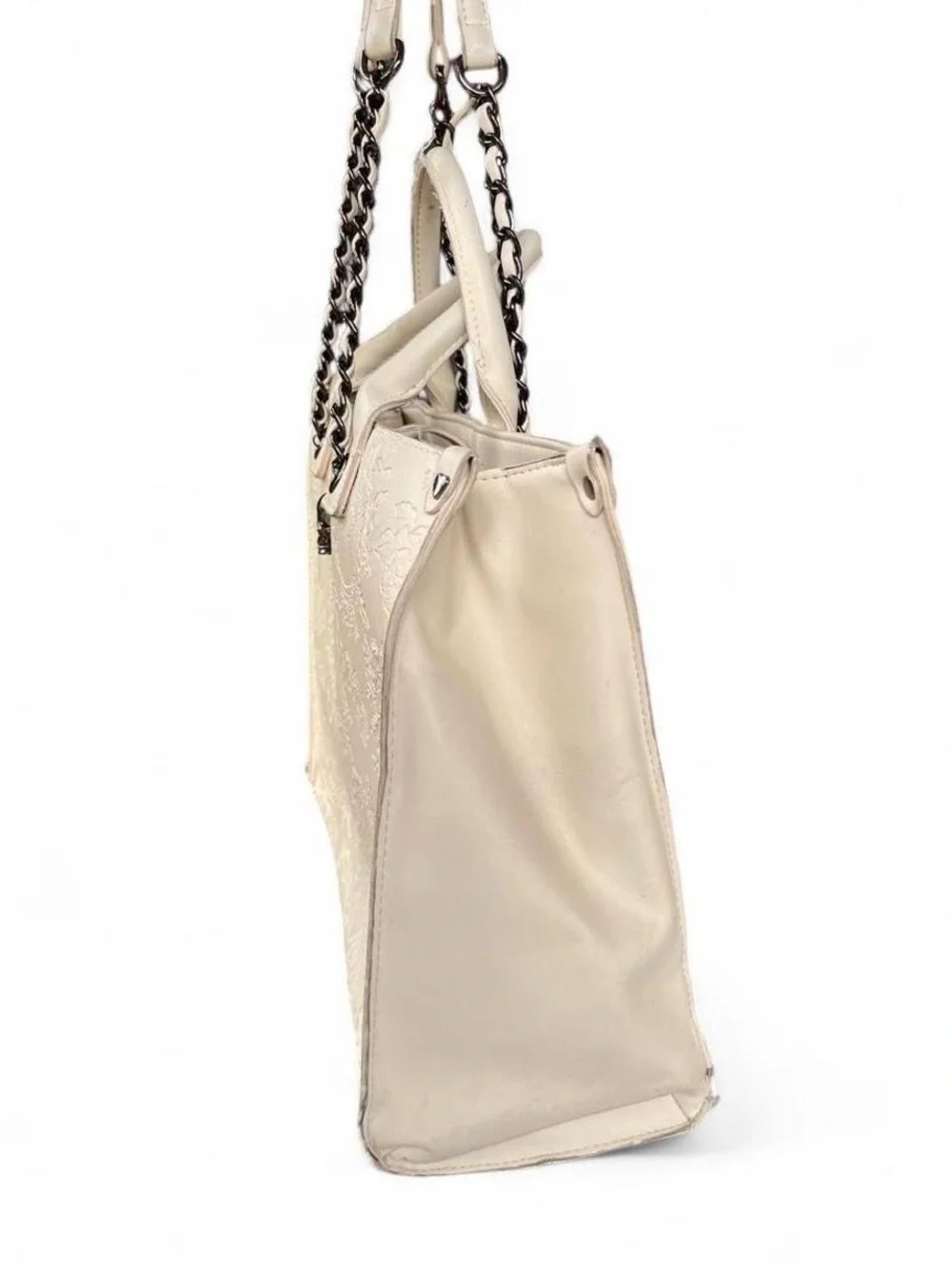 Betsey Johnson XOKiara Skull Tote Bag Cream Embossed Y2K Goth